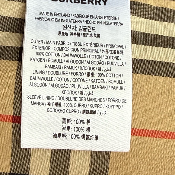 Like new Burberry trench coat - Picture 4 of 5